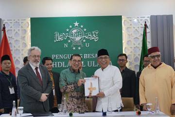 Indonesia Wins Big in Global Calligraphy Competition