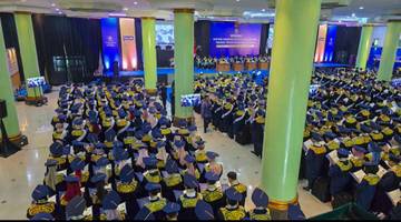 Ribuan Wisudawan UII Diharapkan Bisa Menjadi Generalis 