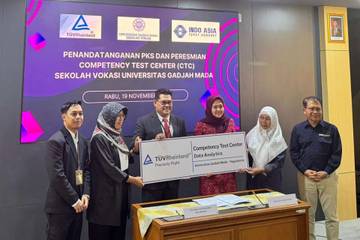 DEB SVUGM Resmikan Pusat Uji Kompetensi Data Analytics