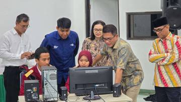 Dukung Misi Presiden, TVRI Terjun Latih Siswa SR