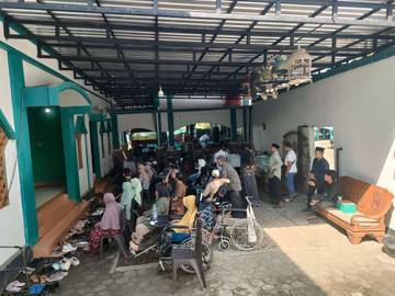 Terapi dan Doa, Ciri Pengobatan Alternatif Bina Warga