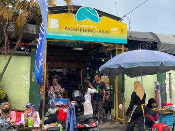 Harga Ayam di Pasar Beringharjo Belum Stabil