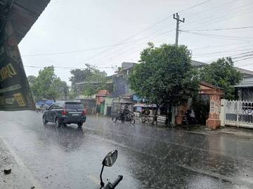 Cuaca DIY Selasa, Potensi Hujan Disertai Angin Kencang 